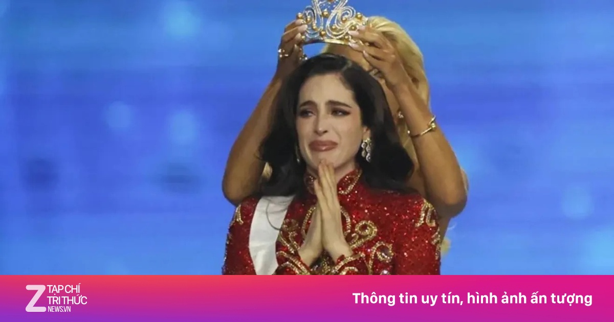 CEO Hoa hậu Hoàn vũ từ chức