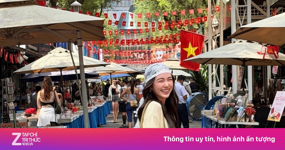 Nhóm người đẹp Thái Lan du lịch TP.HCM