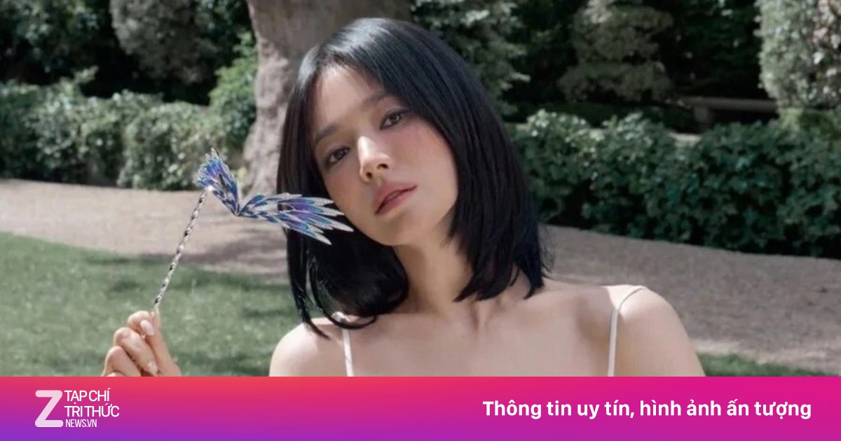 Song Hye Kyo gợi cảm