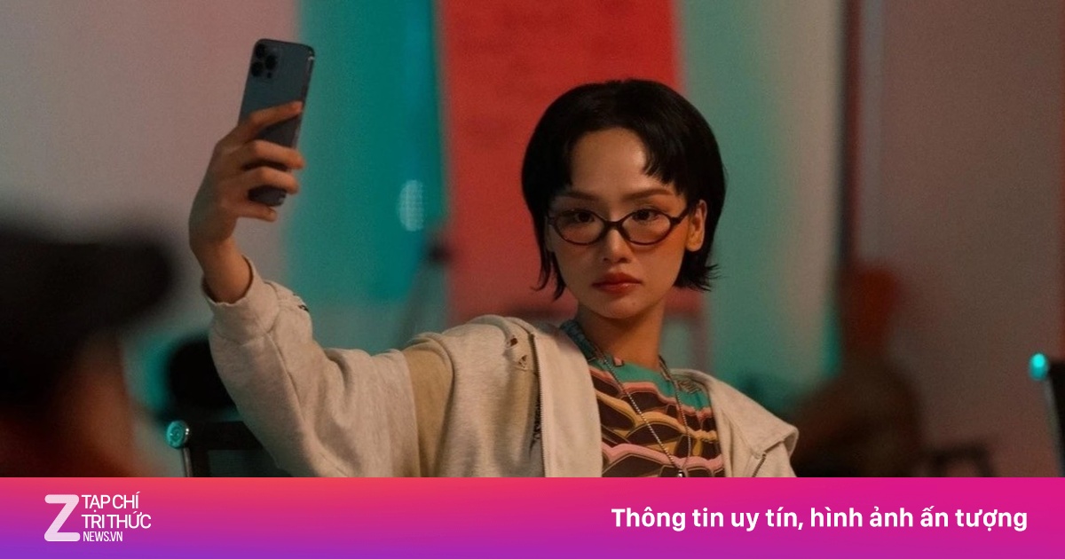 Đại tiệc trăng máu 8' không còn bán được vé
