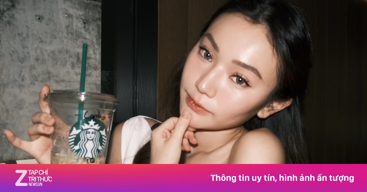 Tranh cãi lời nhắn 'cợt nhả' trên ly Starbucks
