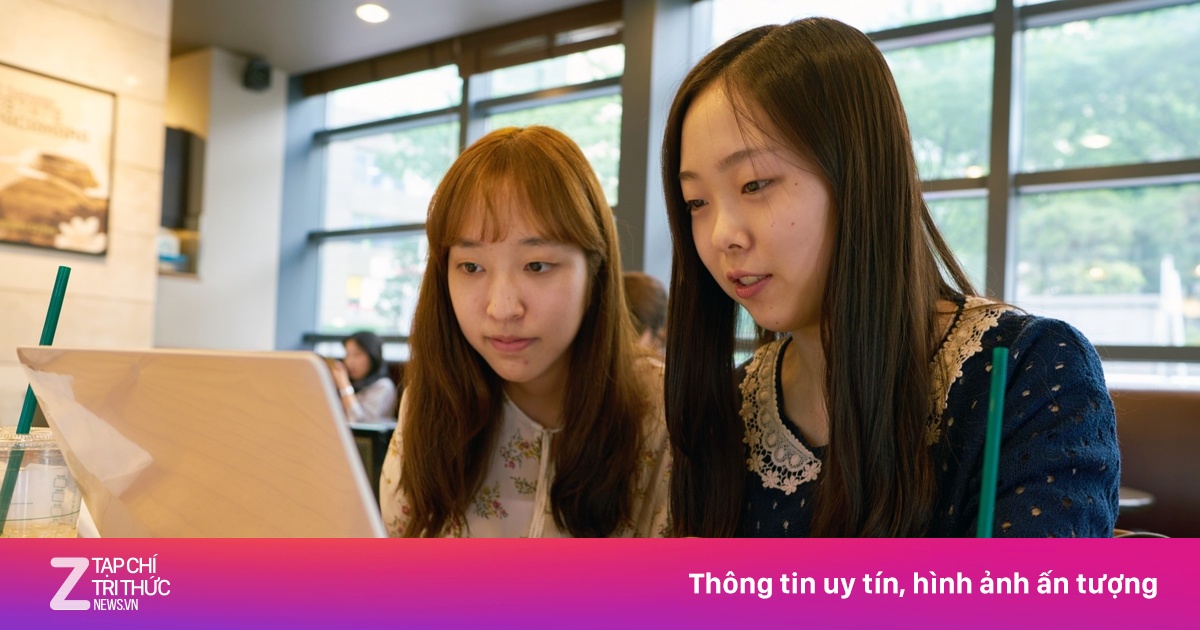 Ám ảnh 200 tin nhắn/ngày khiến nhân viên trẻ kiệt sức