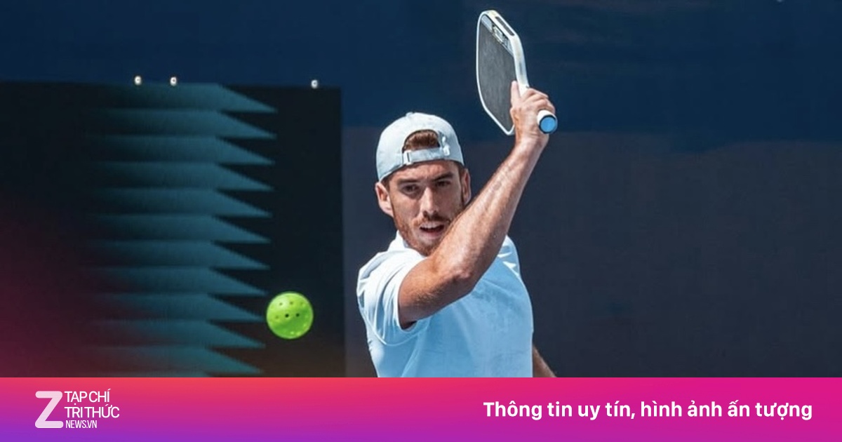 Tay vợt pickleball số 1 thế giới 'chia tay' adidas chỉ sau 5 tháng