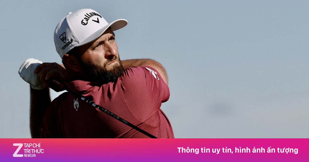 'Bò tót' Tây Ban Nha có thu nhập cao nhất giải golf gần 100 năm tuổi