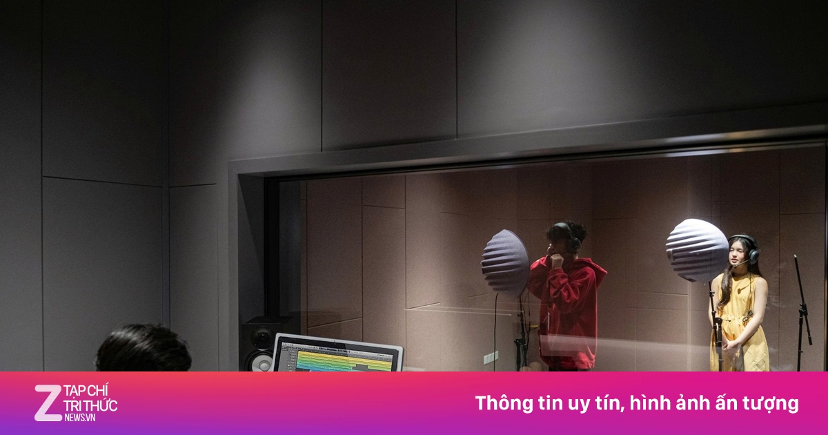 Học để làm truyền thông doanh nghiệp trong thời AI