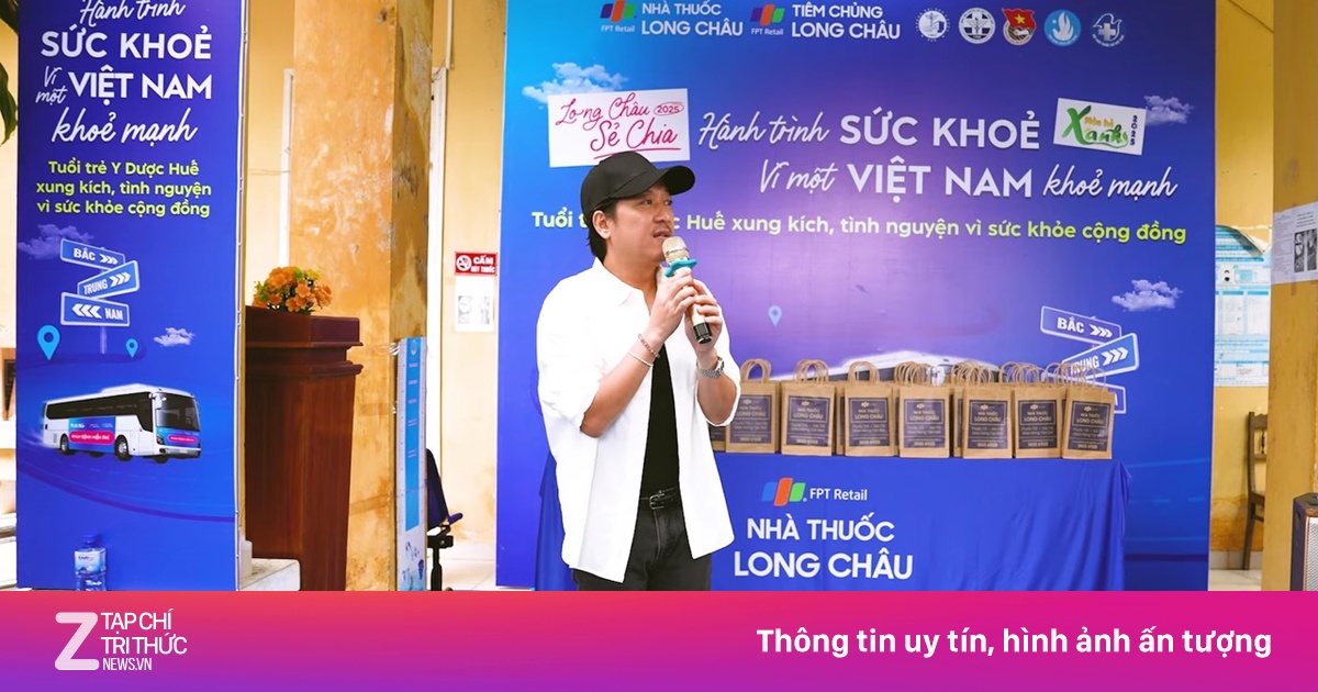 Long Châu và Trường Giang mang yêu thương đến bà con A Lưới, Huế