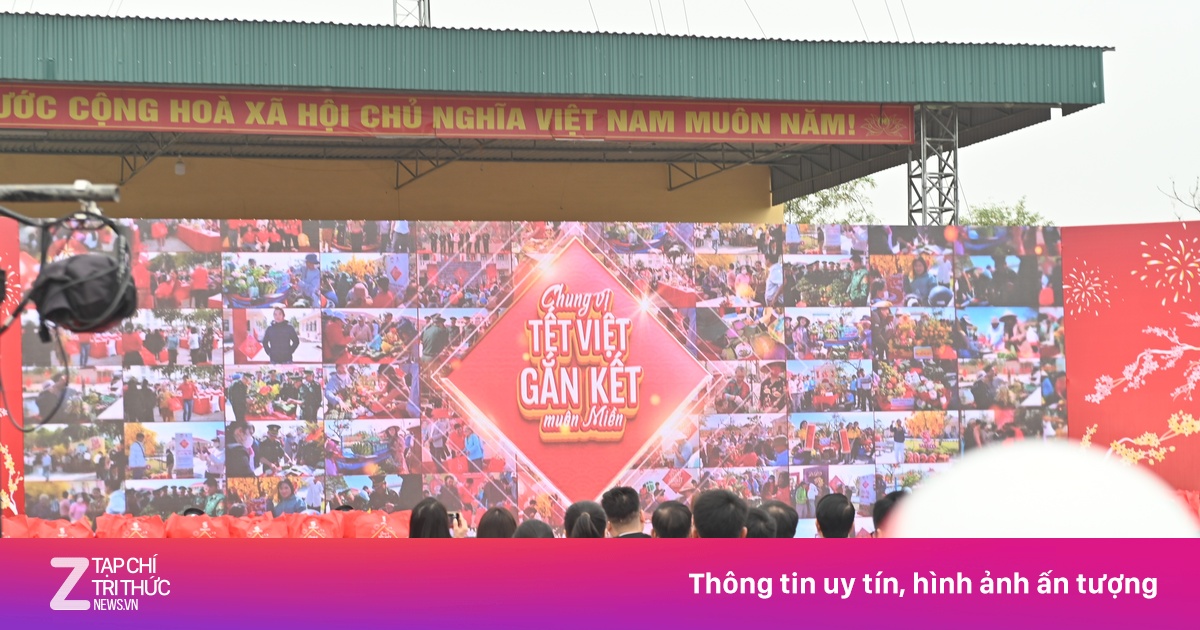 Người dân Nghệ An trải nghiệm ‘Chung vị Tết Việt, gắn kết muôn miền’