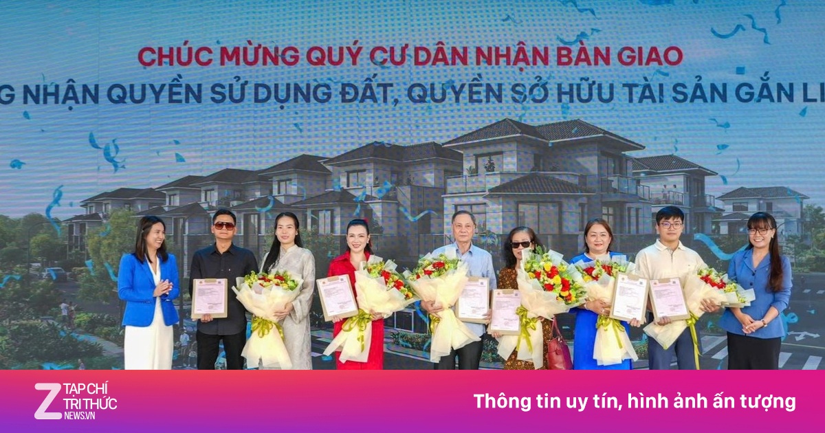 Cư dân Gladia by the Waters nhận sổ hồng trước thềm Tết Nguyên đán