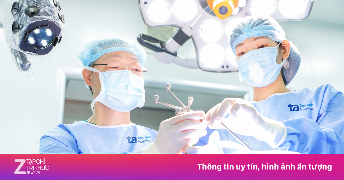 Việt Nam có kỷ lục châu Á về phẫu thuật u não, cột sống bằng Robot AI