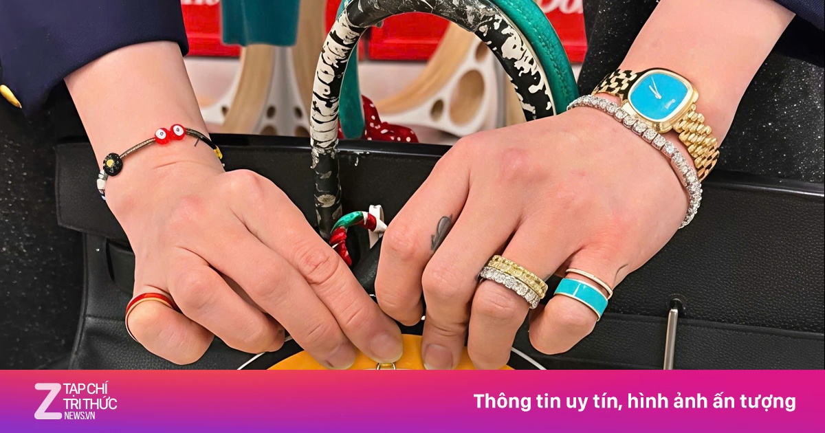 G-Dragon mê đeo một mẫu đồng hồ nữ từ Piaget