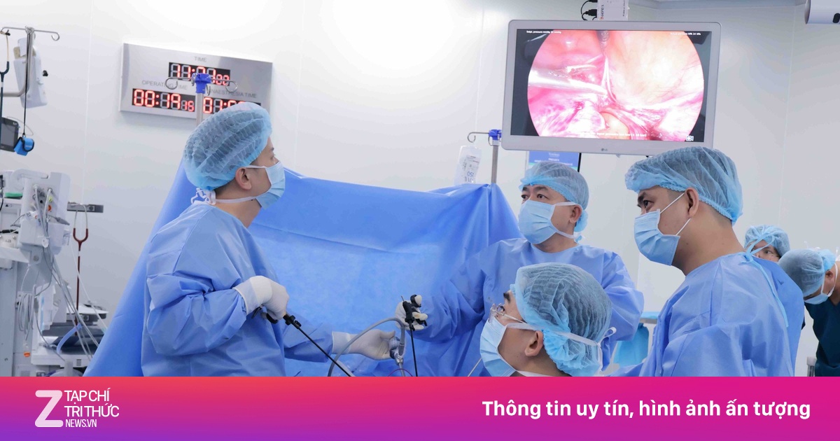 Xuất huyết sau mãn kinh kéo dài, phụ nữ 56 tuổi phát hiện ung thư nội mạc tử cung giai đoạn sớm