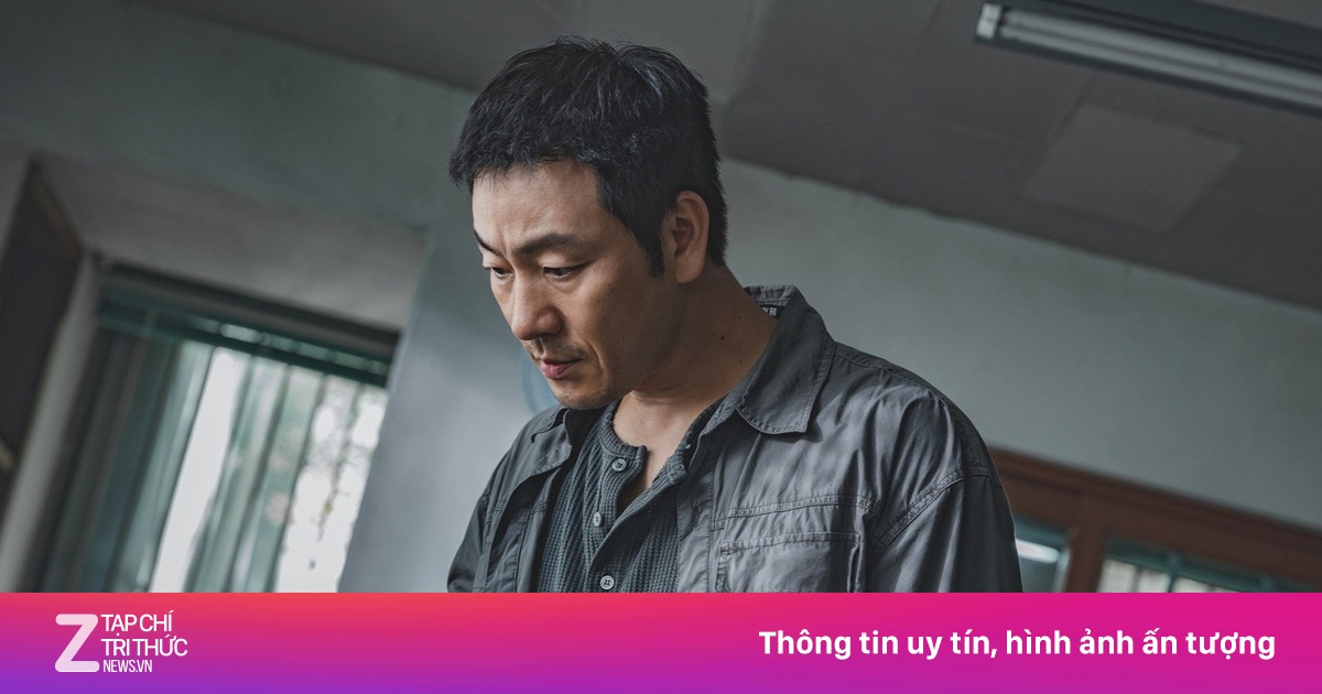 Hai Phim Hàn Trinh Thám 'Kẻ Thù Chung Giường' Và 'Bù Nhìn Bóng Đêm' Chiếu Song Song Tháng 4