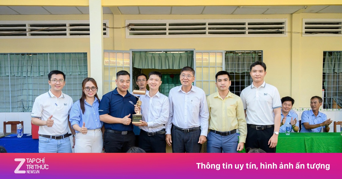 Maxilite - Rulô Vàng: Khi thợ sơn trở thành đại sứ lan tỏa sắc màu