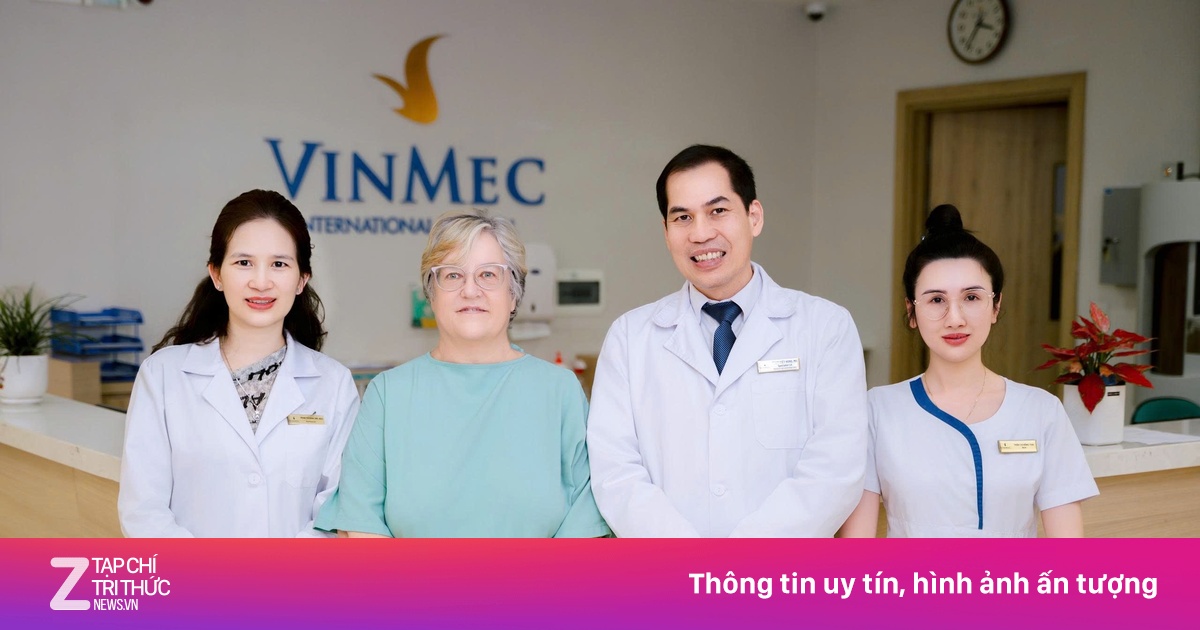Cứu sống bệnh nhân người Anh có dạ dày 'lạc chỗ' lên lồng ngực