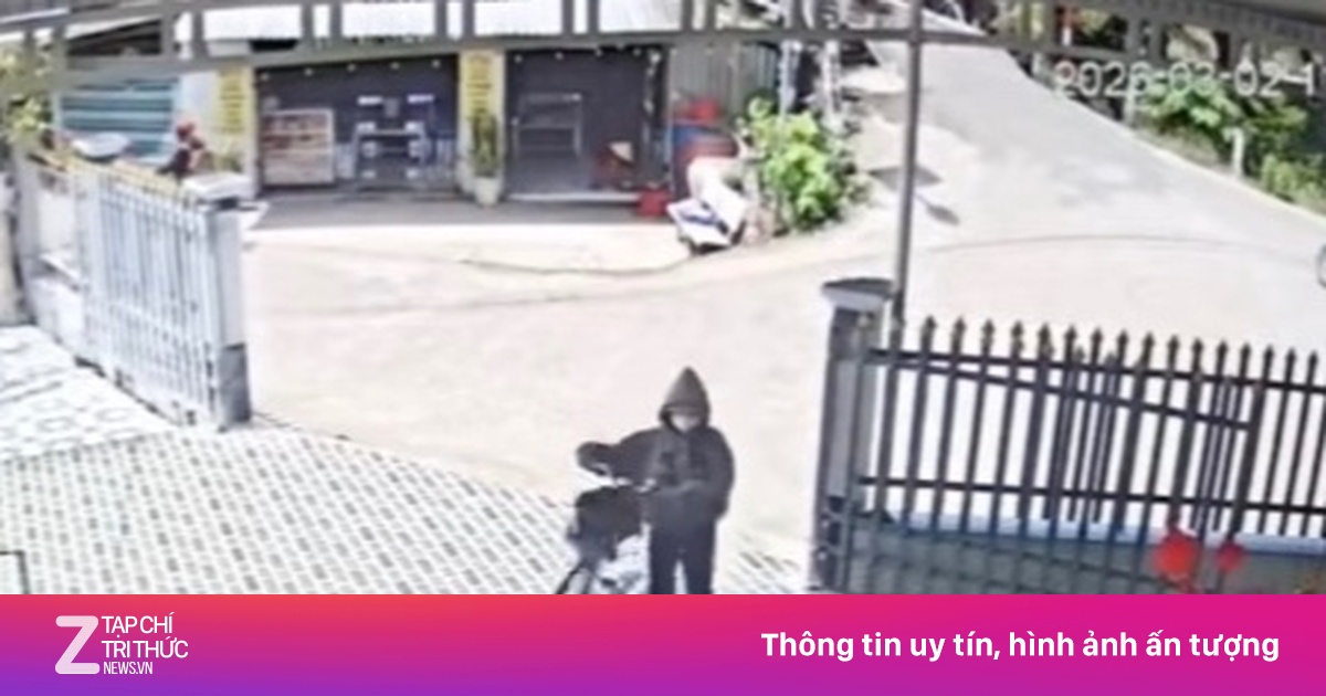 Cầu Mới Sài Gòn: Nhà dưới chân cầu trở thành điểm check-in thu hút khách tham quan
