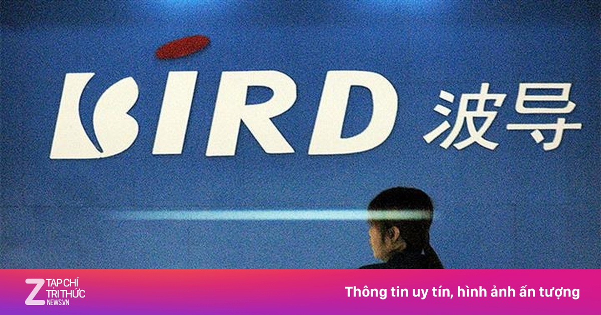 Vua di động Trung Quốc lụi tàn