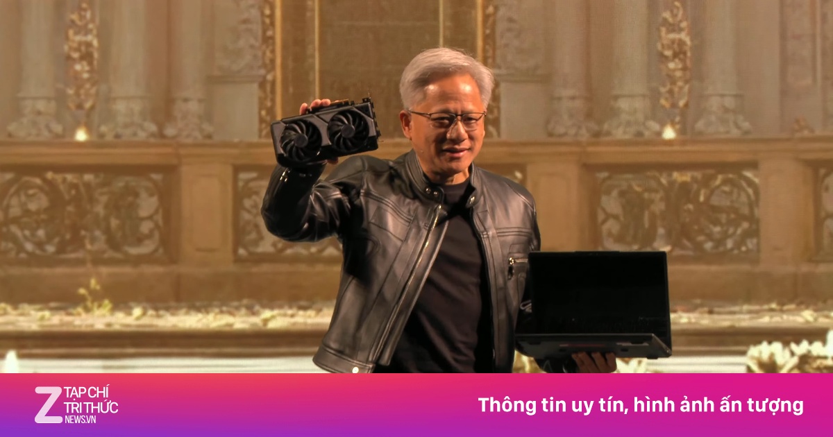 Chiếc máy bí ẩn trên tay CEO Nvidia