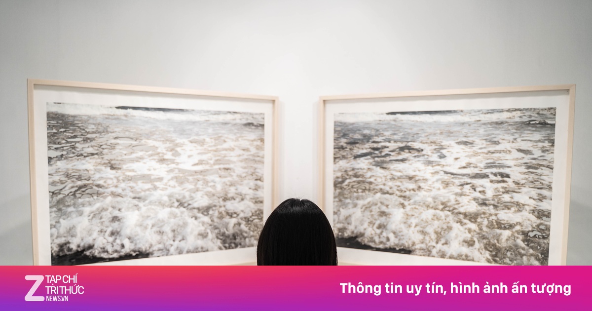 Nhiếp ảnh bị đốt cháy, cào xước để 'chữa lành' ở Hà Nội