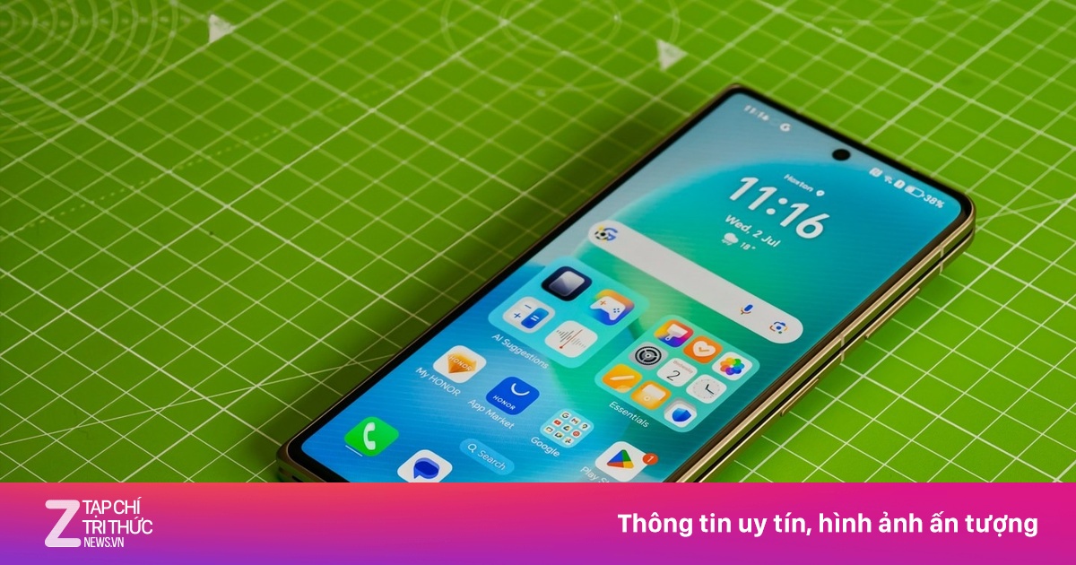 Đây là smartphone gập mỏng nhất hiện nay