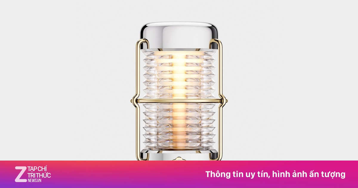 Đèn lồng giá gần 5.000 USD của huyền thoại thiết kế Apple