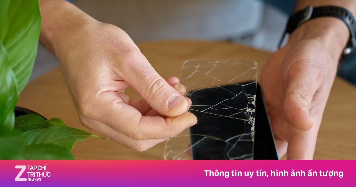 Khi nào cần thay miếng dán màn hình điện thoại?