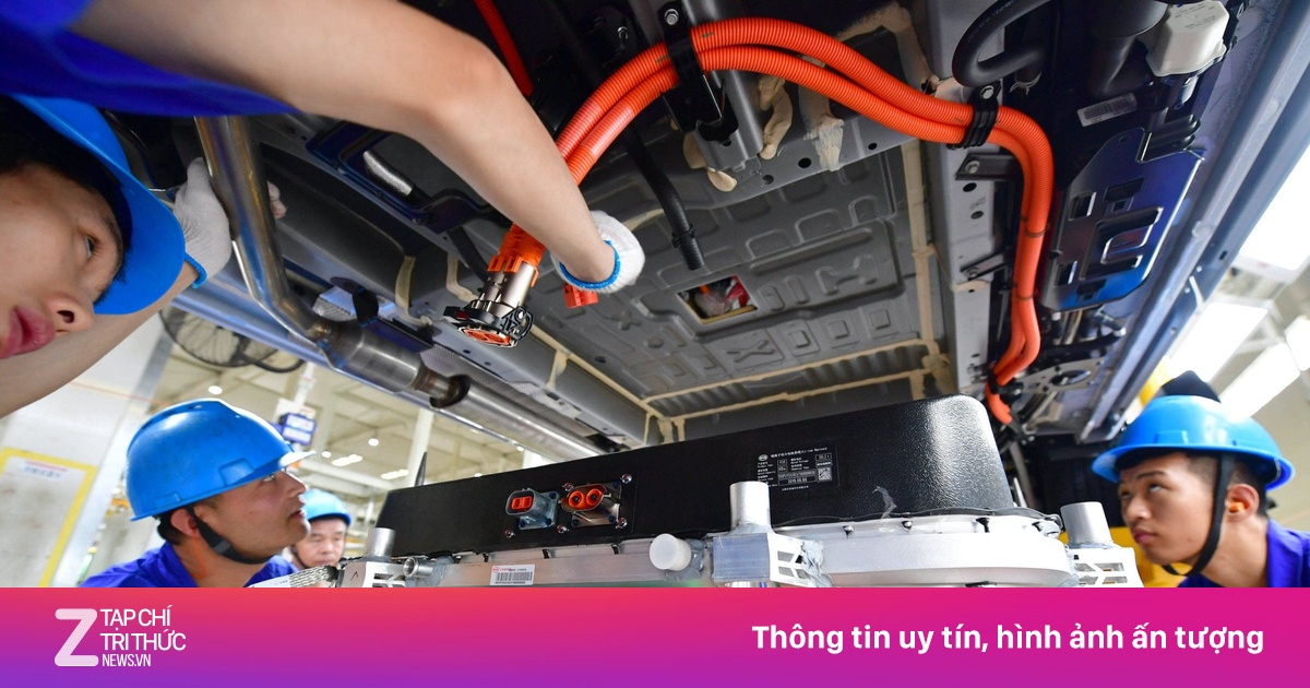 Thách thức của ngành tái chế pin hậu bong bóng xe điện Trung Quốc