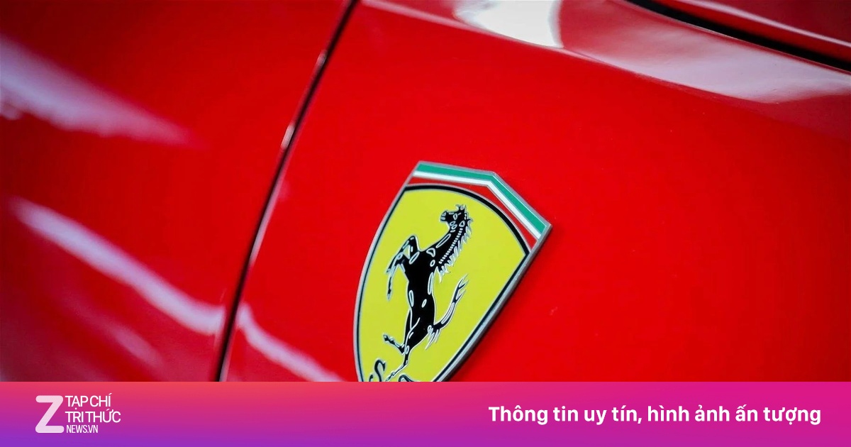 Dịch vụ chia sẻ siêu xe tại Nhật: Năm người đồng sở hữu một chiếc Ferrari