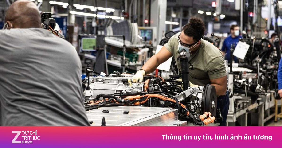 Pin cao áp xe điện 'sống dai' hơn ôtô tại Mỹ