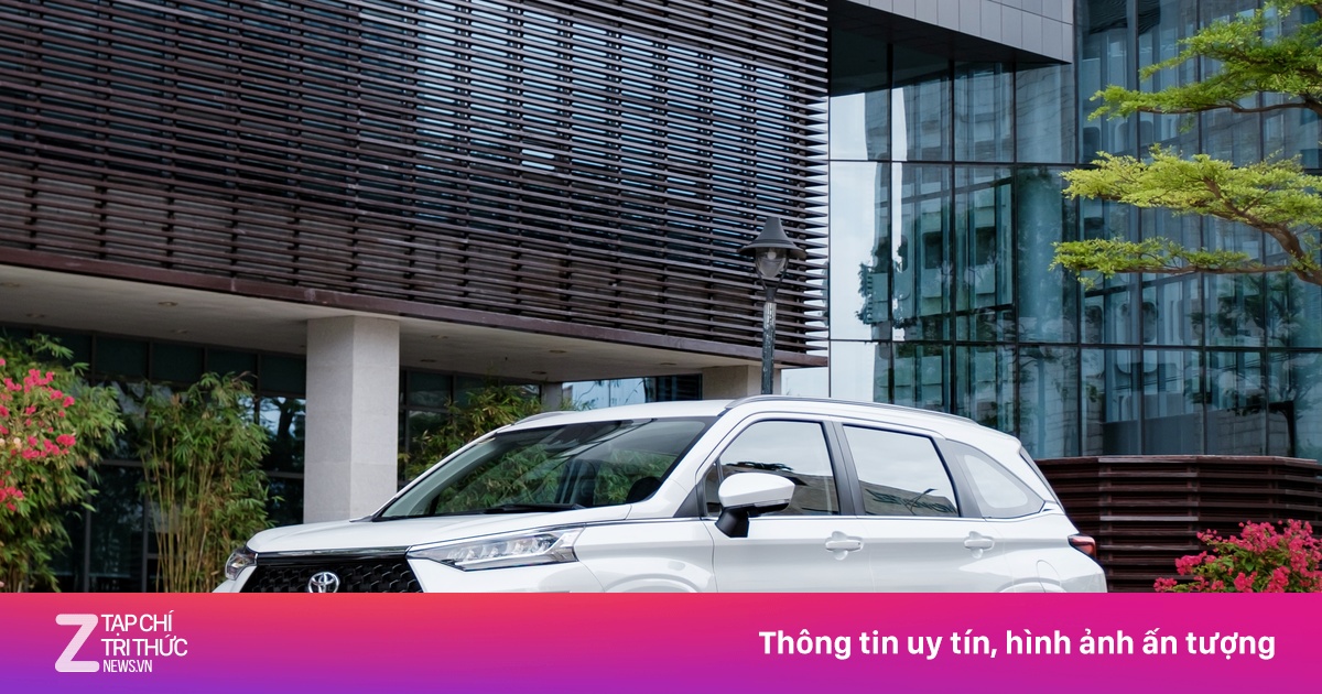 Loạt xe gia đình giá rẻ đua khuyến mại dịp hè