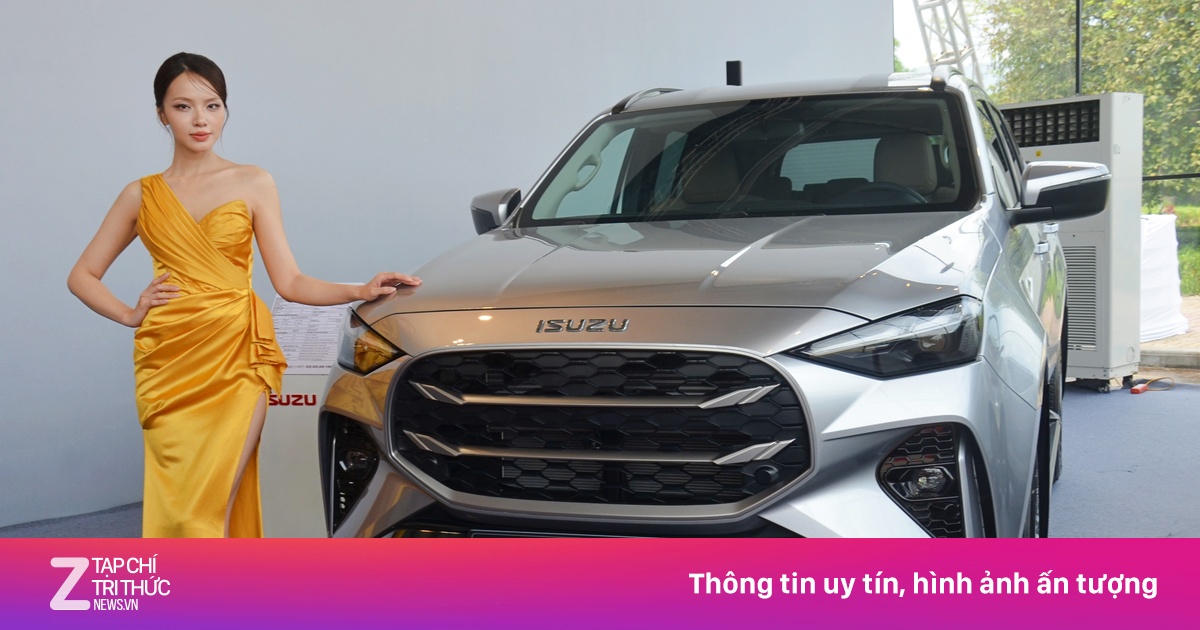 Có gì trên Isuzu mu-X B7 - SUV cỡ D rẻ nhất Việt Nam?