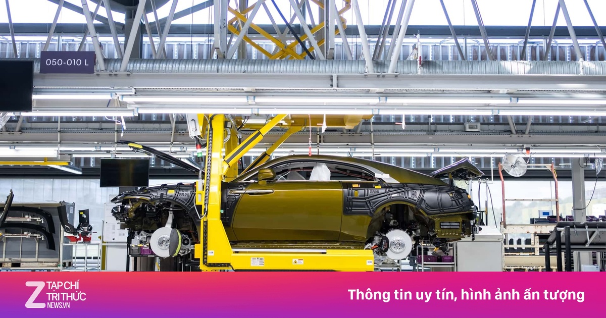 Ngành công nghiệp ôtô Anh chạm đáy 70 năm