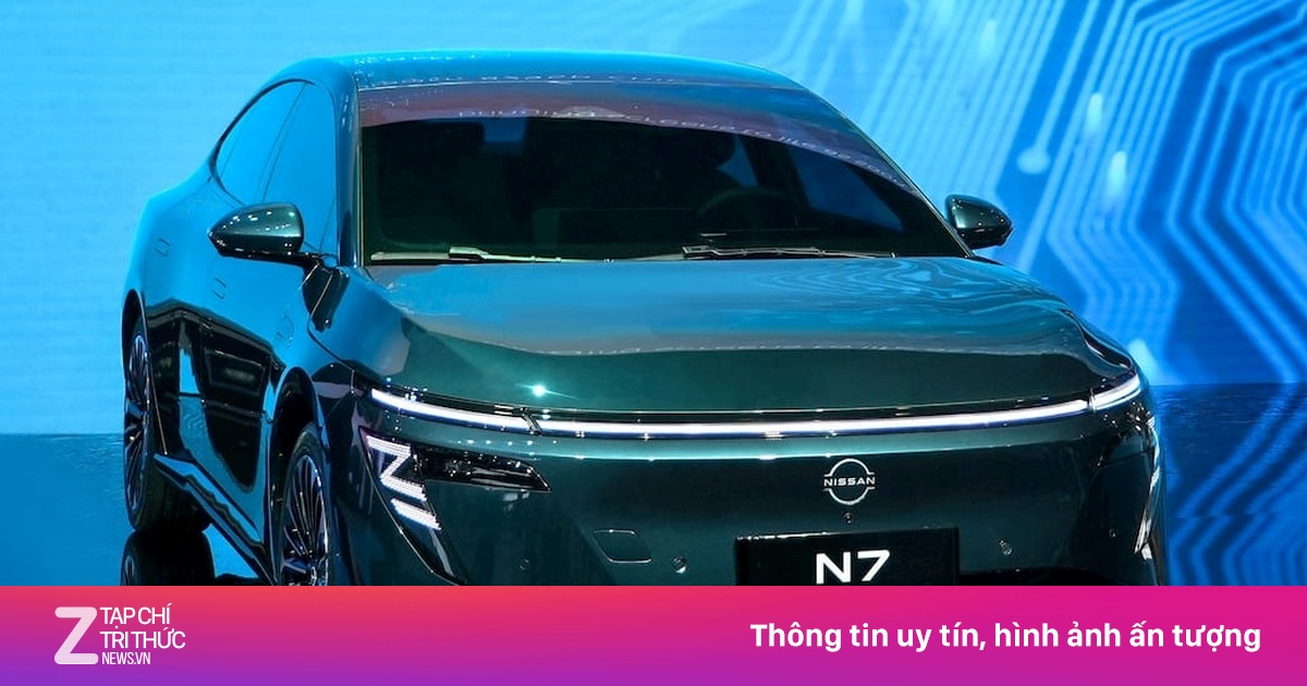 Khách Trung Quốc đổ xô đặt cọc xe điện Nissan