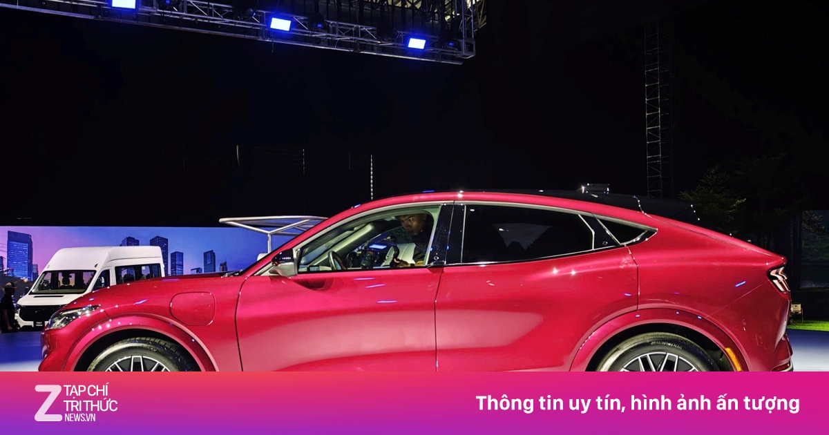 Tay nắm cửa ẩn trên ôtô điện sẽ bị cấm?