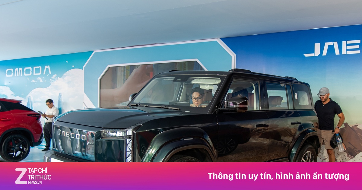 Ồ ạt đổ bộ, ôtô Trung Quốc đang 'làm ăn' ra sao tại Việt Nam?