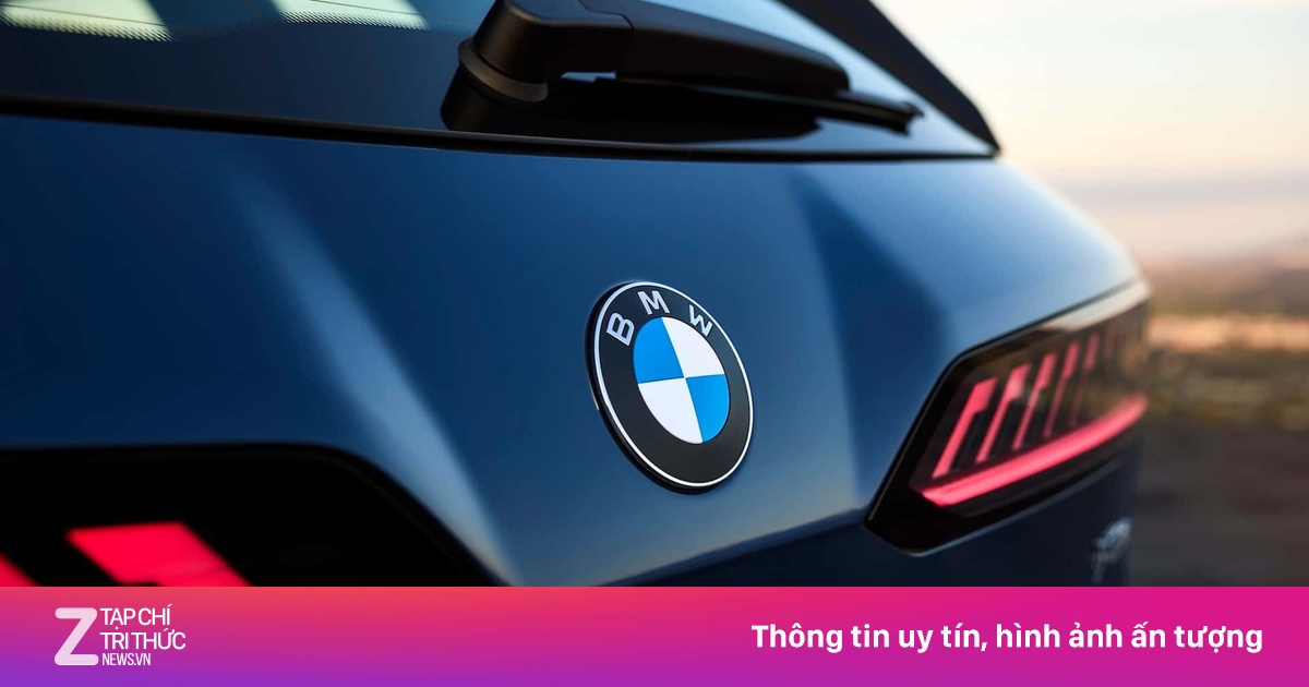 Thay đổi không dễ nhận ra ở logo BMW mới