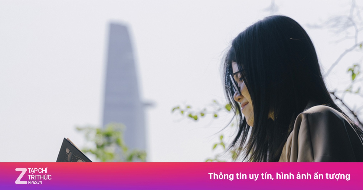 Ngồi cà phê sách ngắm Bitexco