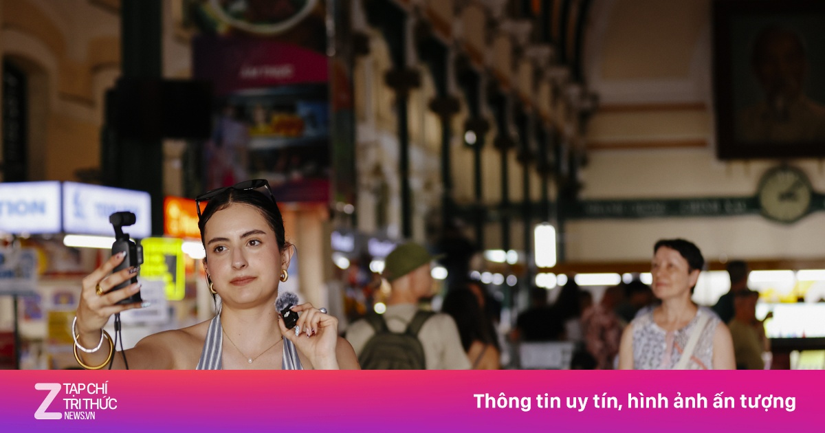 Việt Nam lập kỷ lục du khách quốc tế, vượt mặt Thái Lan và Campuchia