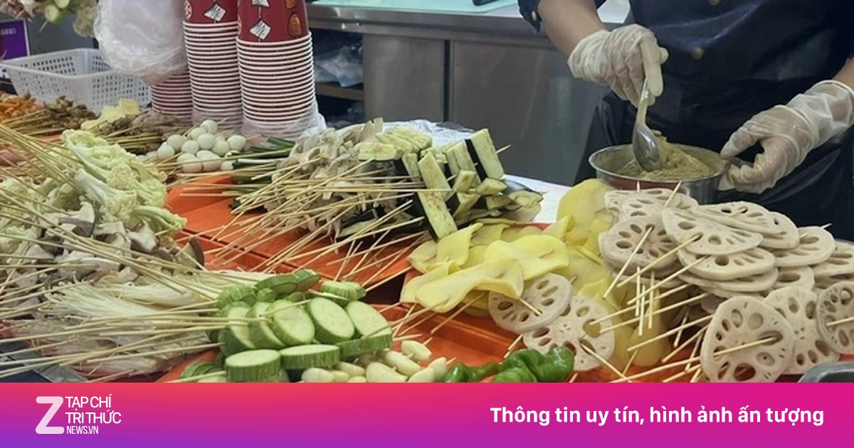 Bảo vệ sức khoẻ khi ăn uống ở nhà hàng và vỉa hè trong dịp lễ