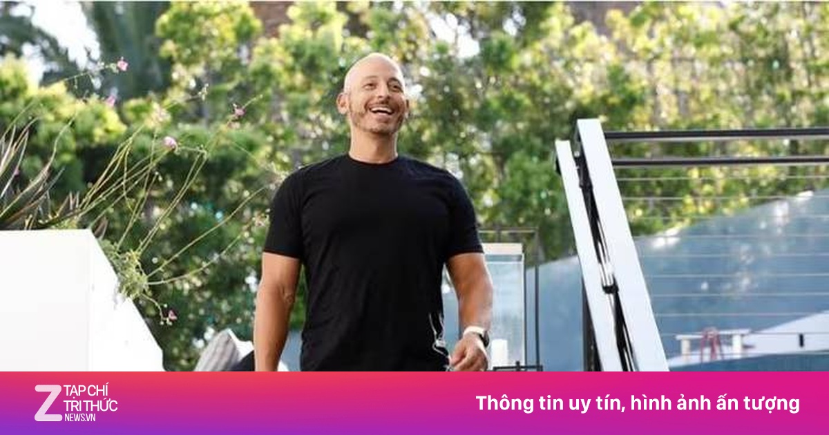 Huấn luyện viên cho sao Hollywood tiết lộ cách đi bộ giảm mỡ máu