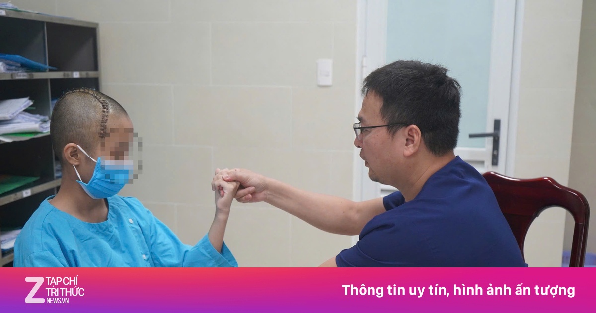 Nam sinh 13 tuổi đột quỵ khi đang tập văn nghệ ở trường
