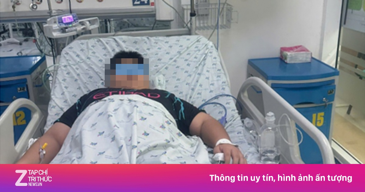 Bé trai 12 tuổi nặng 83 kg rơi vào nguy kịch sau 3 ngày sốt