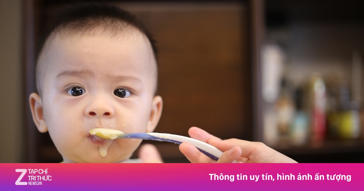 7 sai lầm khiến trẻ suy dinh dưỡng trong giai đoạn ăn dặm