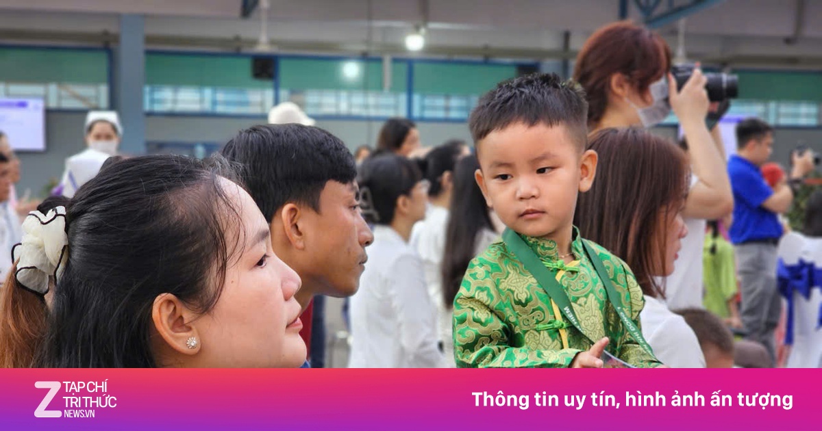 Cuộc sống của những em bé mang 'mã gene' khác biệt