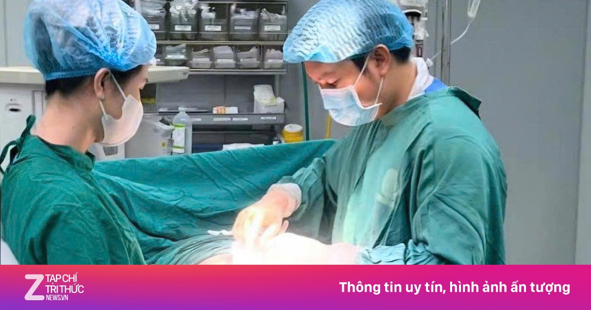 Thiếu nữ ở TP.HCM nhập viện với 3 vết đâm thấu bụng