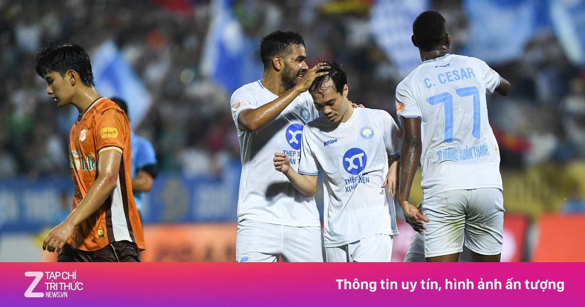Văn Toàn, Tuấn Anh khiến HAGL chưa thể trụ hạng