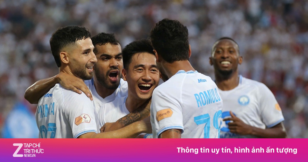 Thất bại của Ajax là bài học cho CLB Nam Định