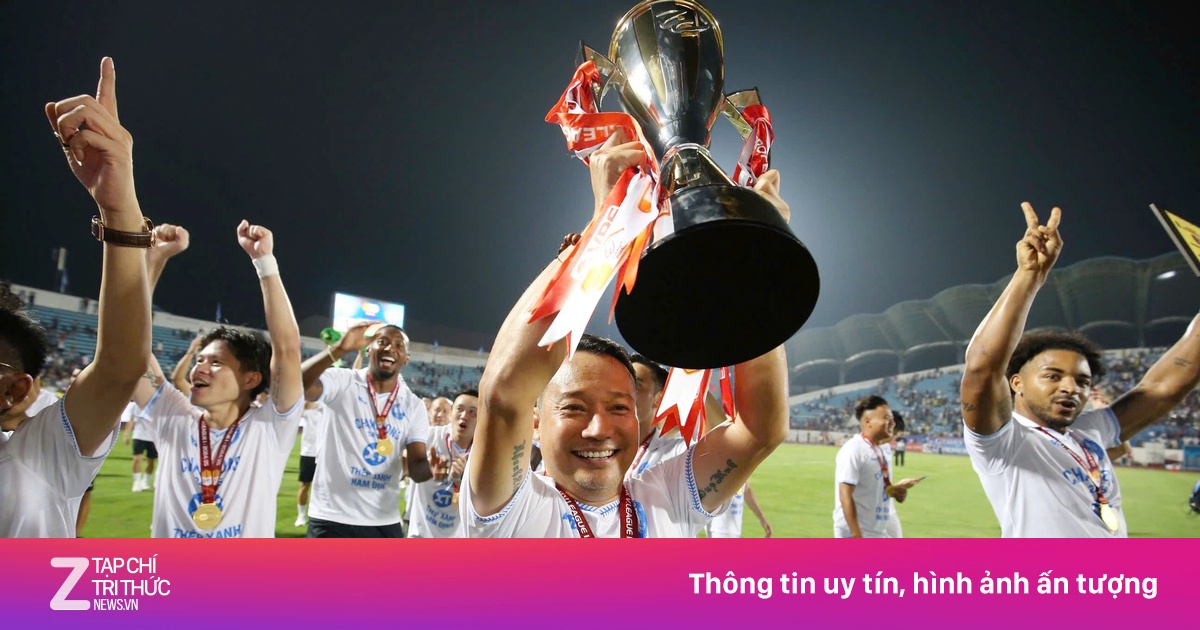 HLV Nam Định: ‘Mùa giải tới của chúng tôi còn gian nan hơn’
