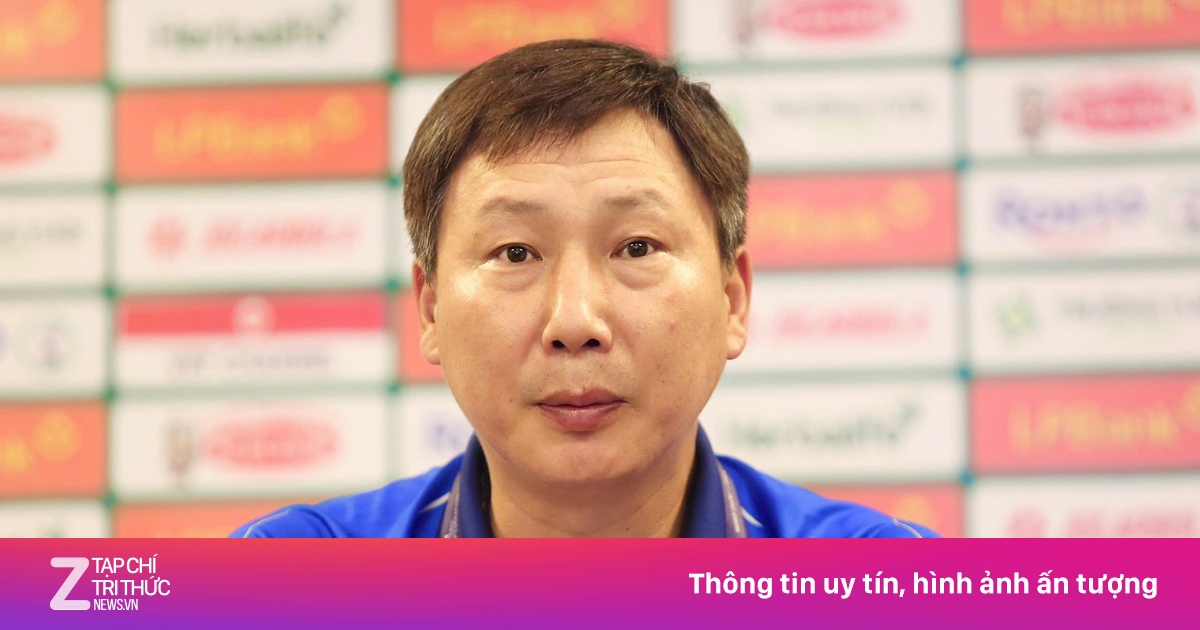 HLV Kim Sang-sik chưa nghĩ tới đối thủ của U23 Việt Nam ở tứ kết