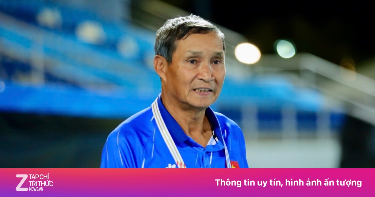 Tết xa nhà đáng nhớ nhất của HLV Mai Đức Chung