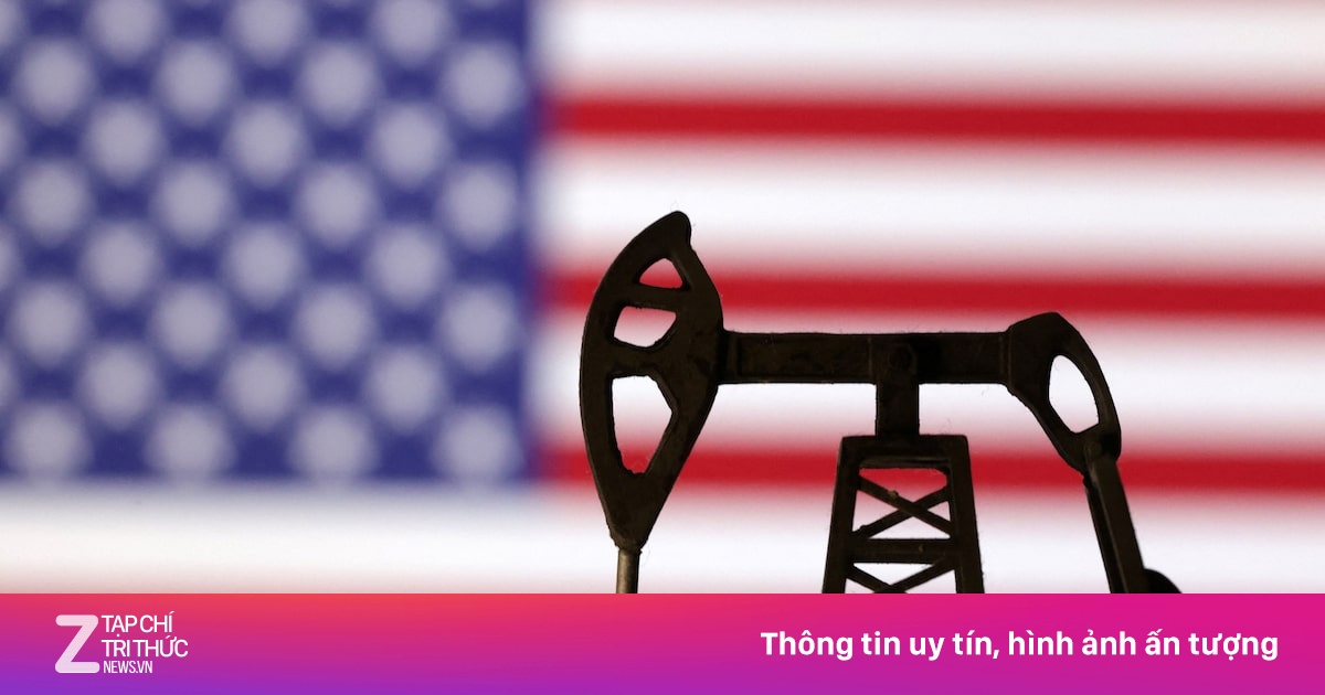 Giá dầu thô tiếp tục giảm sâu